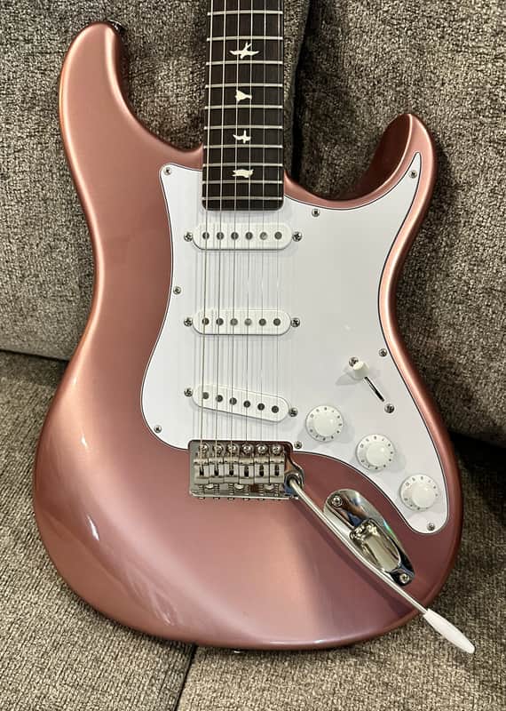PRS Silver Sky 2024 - Rose image 1
