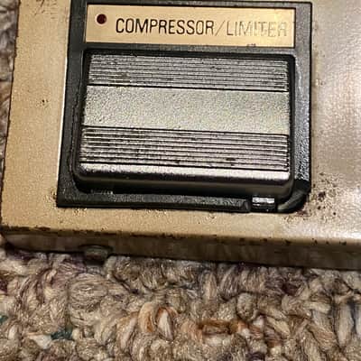 Ibanez UE-405 Multi-Effect (Foot Switch) 1980s - Gold image 4
