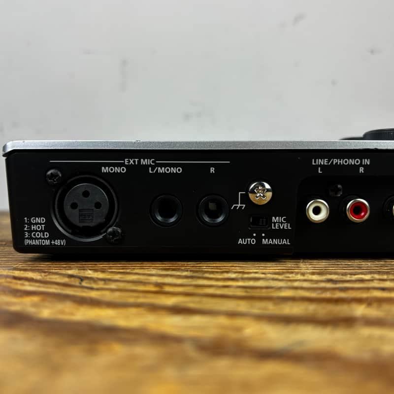 Roland CD-2i Portable SD/CD Recorder | Reverb