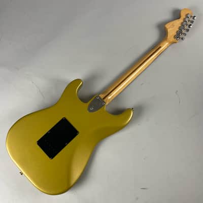 Fender Stratocaster 1974 - Gold - Refin Great player/ Great look, Deluxe G&G Black Tolex Fender hard case image 3