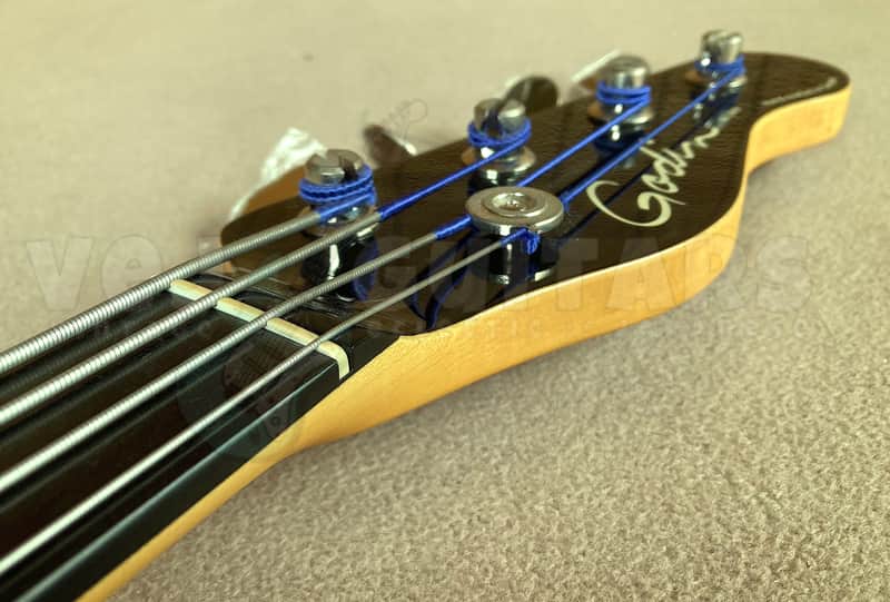 GODIN A4 ULTRA SA (SYNTH ACCESS) FRETLESS BASS *IMMACULATE* | Reverb