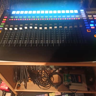 PreSonus Faderport 16 USB DAW Control Surface 2018 - Present Black image 2
