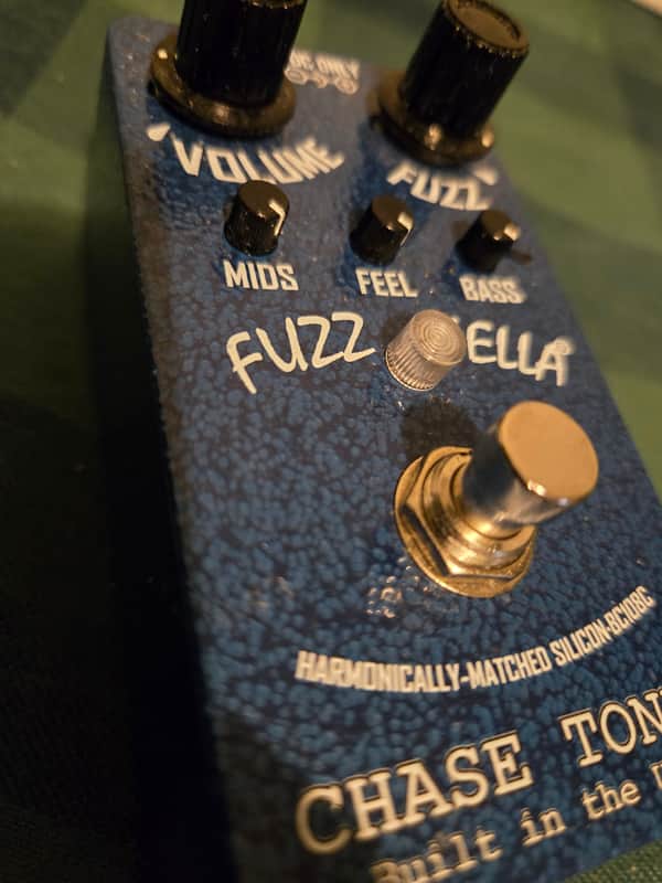 Chase Tone Fuzz Fella BC108C