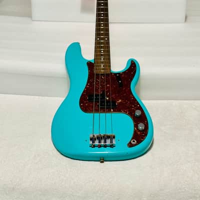 Fender Custom Shop Limited Edition 1958 Precision Bass Relic in beautiful Sea Foam Green finish - unplayed image 2