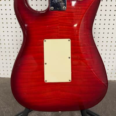 Fender Stratocaster MIJ 1992-1993 - Red Made in Japan Original Contour Body w/Synchronized Tremolo image 10