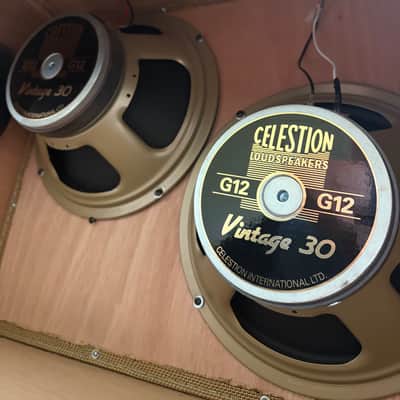 Celestion Vintage 30 Pair, 2x12 Cab 2020s Black Tolex image 5