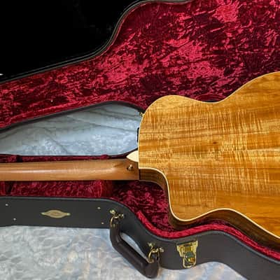 Taylor 214ce-K DLX Koa Grand Auditorium Acoustic-Electric Guitar Natural Finish - 4.8lbs - Authorized Dealer - G06047 image 12