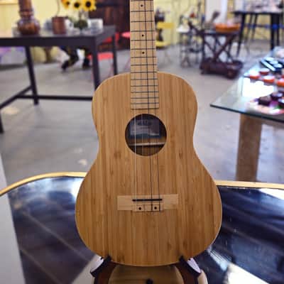 Kala Bamboo Baritone Ukulele - Natural image 10