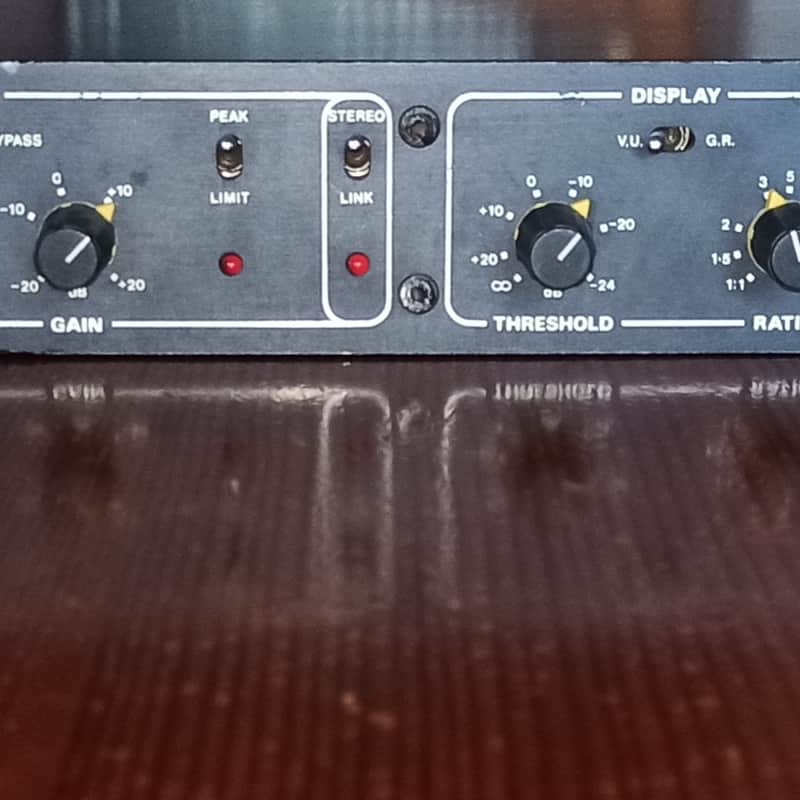 1980s Drawmer DL221 Dual Compressor Limiter Black