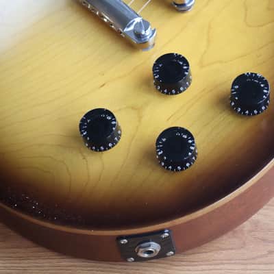 2012 Gibson USA Les Paul 50's Tribute w/P90's (Vintage Sunburst) image 3