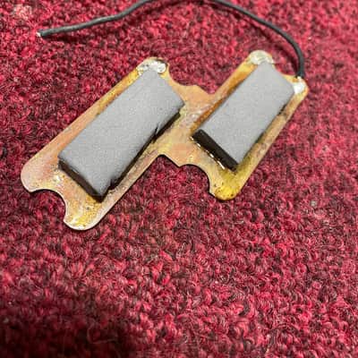 Fender Precision Bass 1960 - 1970 Brass Pickup Shielding image 3