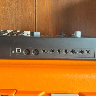 Korg micro X synthesizer/controller Black w/ case, power supply microX image 8