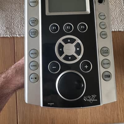 Roland TD-9 Drum Sound Module 2008 - 2011 - Silver / Black