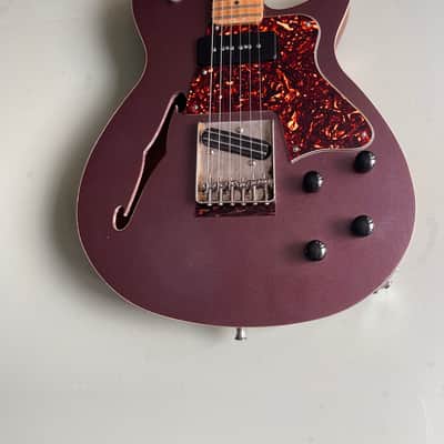 Custom Shop Semi-Hollow Electric Guitar (Nitro Finish, Boutique Pickups) - USA image 14