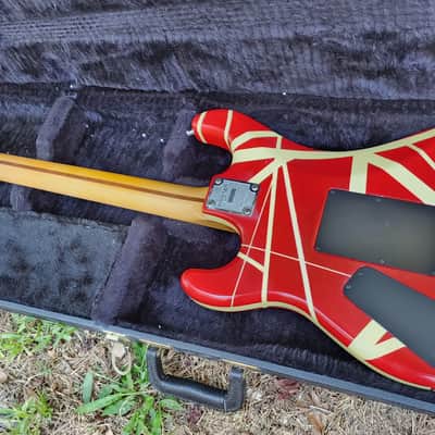 Kramer Baretta 1983 - 1989 - Red Paul Unkert UNK 5150 84 VH Striped USA image 4