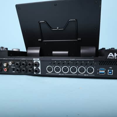 Akai Professional MPC-X Standalone Sampler & Sequencer image 11