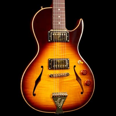 B&G Guitars Little Sister Crossroads Cutaway Tobacco Burst image 12
