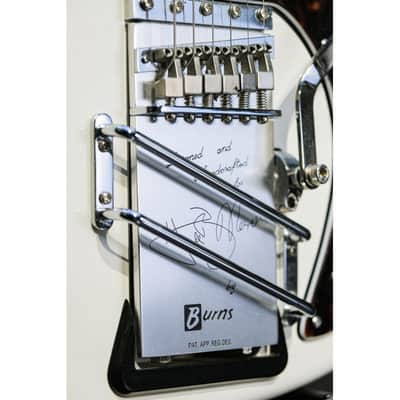 2014 Burns Marvin Signature The Marvin 1964  shadows white image 6