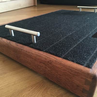 Pedalboard wooden masive image 1