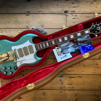 2020 Gibson Captain K. Douglas SG in Inverness Green with hard shell case image 11