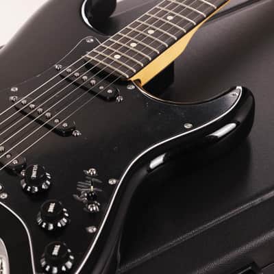 Fender Limited Edition Blackout Stratocaster Mystic Black 2015 image 10
