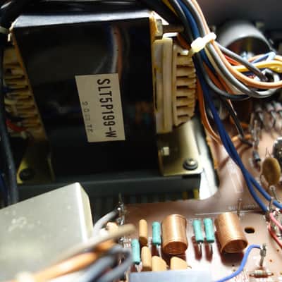 Ampli Vintage high-end TECHNICS SU-V4 Stereo Integrated DC Amplifier POUR PIECES image 15