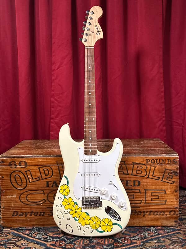 2003 Fender Squier Affinity Stratocaster Electric Guitar Arctic
