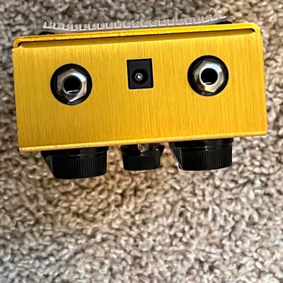 Way Huge WHE301 Fat Sandwich Harmonic Saturator Distortion 2010 - 2019 - Gold image 2