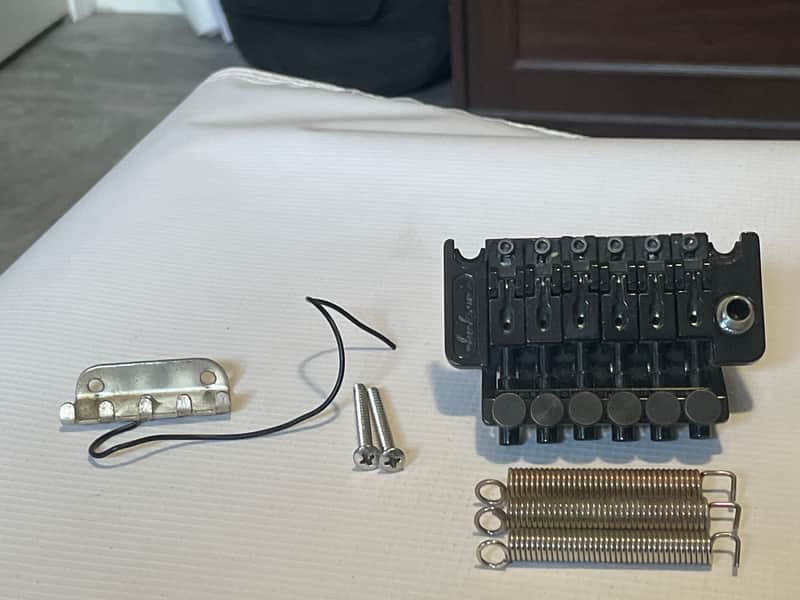 1990's Jackson Performer Guitars JT-500 Licensed Floyd Rose Tremolo Guitar Bridge Vibrato Brass Block image 1