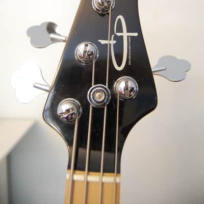 OLP MM2 Bass (Ernie Ball Licenced) 2000s Black/White/Maple image 6