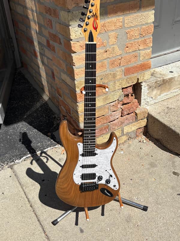 Carvin GKIT Kit - Walnut image 1