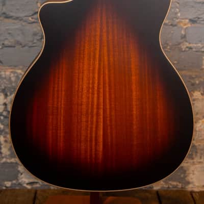 Larrivee OMV-40 2025 - Tobacco Sunburst image 6
