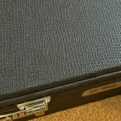 TKL Deluxe Jumbo Guitar Hard Case image 5