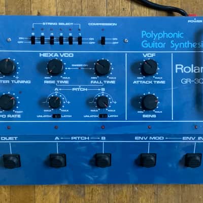 Roland GR-300 Synth Module, GR-303 Guitar1982 image 17