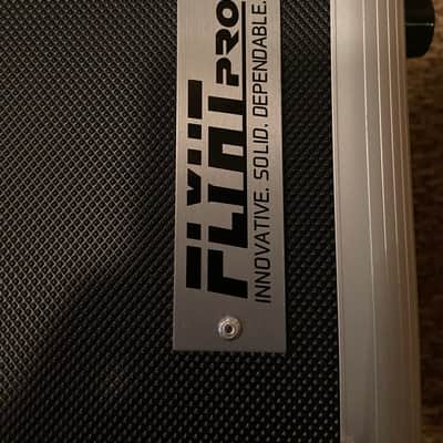 TASCAM Model 12 + Deck Saver + Flight Case + 128gb memorycard image 4