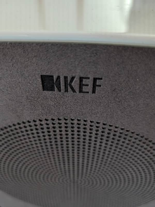 KEF R11 Meta - Gloss White Bild 1
