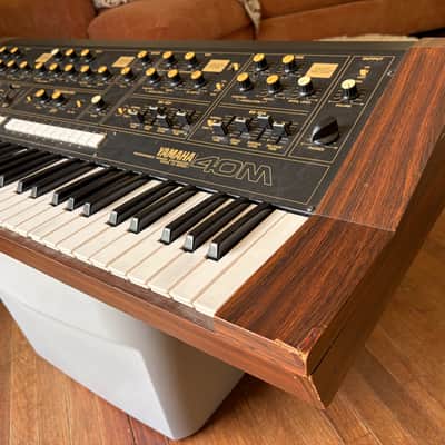 Yamaha CS-40M Duophonic Synthesizer 1979 - 1986 - Black