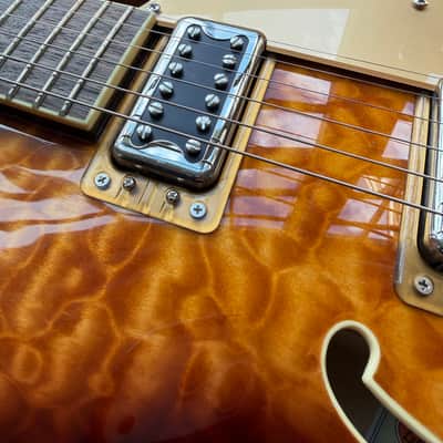 2024 Gretsch G5655T-QM Electromatic Center Block Jr. Hard Shell Case - Sweet Tea image 11