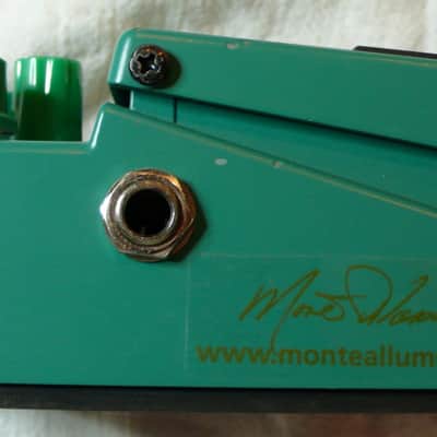 Boss TR-2 Tremolo Alchemy Audio Monte Allums Mod Guitar Effects Pedal Stompbox image 3
