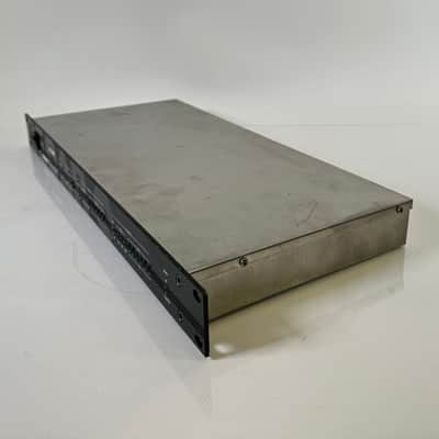 Cedar DNS2000 Dialogue Noise Suppressor image 4