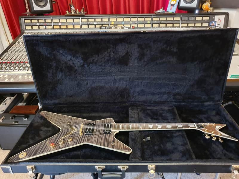 RARE Dean Limited Edition Black Gold ML Trans Black AAA Flame Top