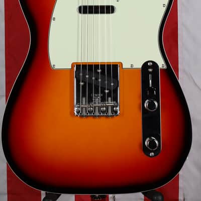 Fender Limited Edition Vintera III Early '60s Custom Telecaster - 3-Color Sunburst image 2