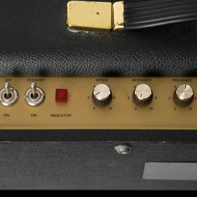 Marshall 1962 "Bluesbreaker" JTM Reissue 30-Watt 2x12" Guitar Combo & Fitted Castle Flight Case 2004 image 11