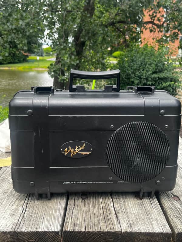 Cambridge SoundWorks Mick Fleetwood Signature Model Twelve Portable Speaker System image 1