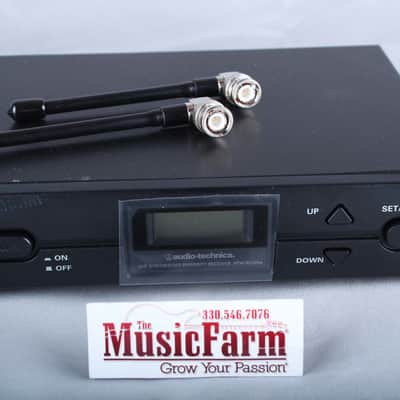 Audio Technica 2000 Series Handheld Wireless Mic Microphone System image 24