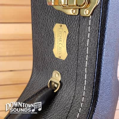 Cedar Creek Custom Case Shop Hard Case for 000/OM Guitar image 3