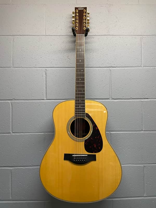 Yamaha LL16-12 ARE