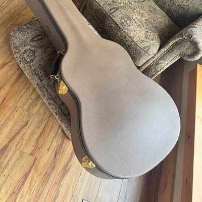 Taylor Gold Label 517e 2026 - Present - Sunburst with Cream Pickguard image 5