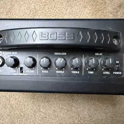 Boss KTN-MINI Katana Mini 7-Watt 1x4" Modeling Guitar Combo 2017 - Present - Black image 2