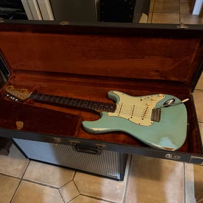 Fender Stratocaster 1964 - Daphne Blue old refin image 1